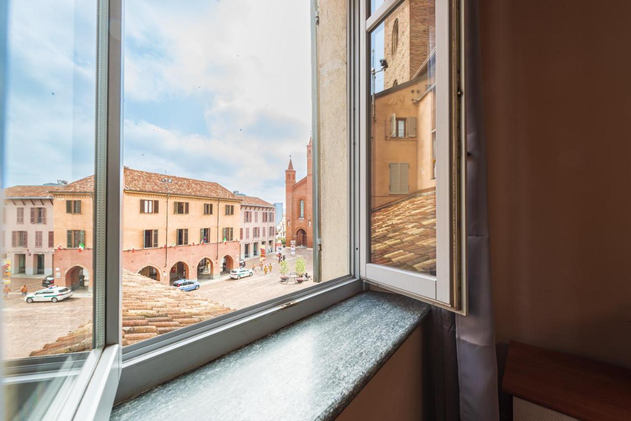 Palazzo Ciravegna Apartment Alba  Exterior photo